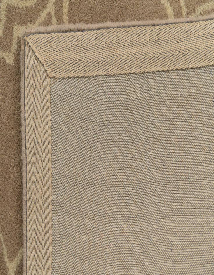 Detail image of  5' x 7' 10 Luna Wool Rug