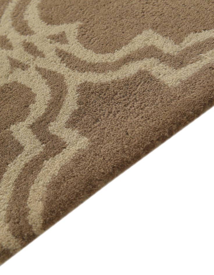 Detail image of  5' x 8' Luna Wool Rug