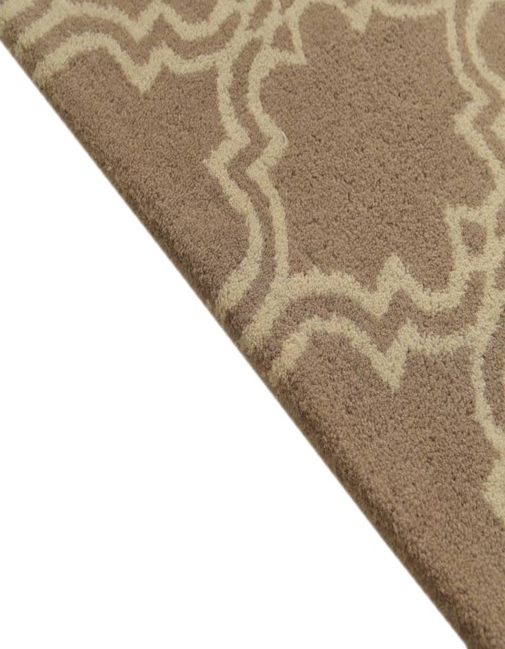 Detail image of  5' x 8' Luna Wool Rug