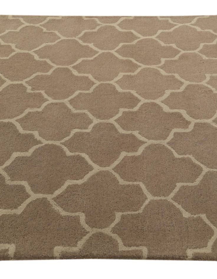 Detail image of  5' x 8' Luna Wool Rug