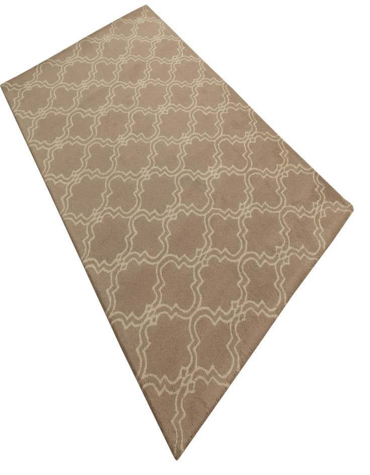 Detail image of  5' x 8' Luna Wool Rug