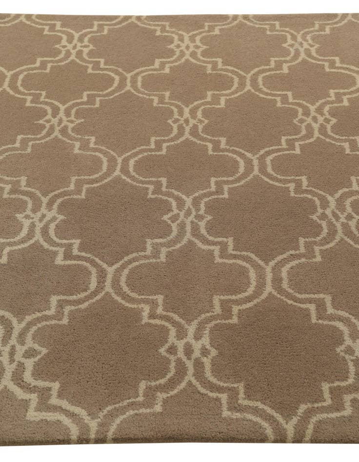 Detail image of  5' 1 x 8' Luna Wool Rug