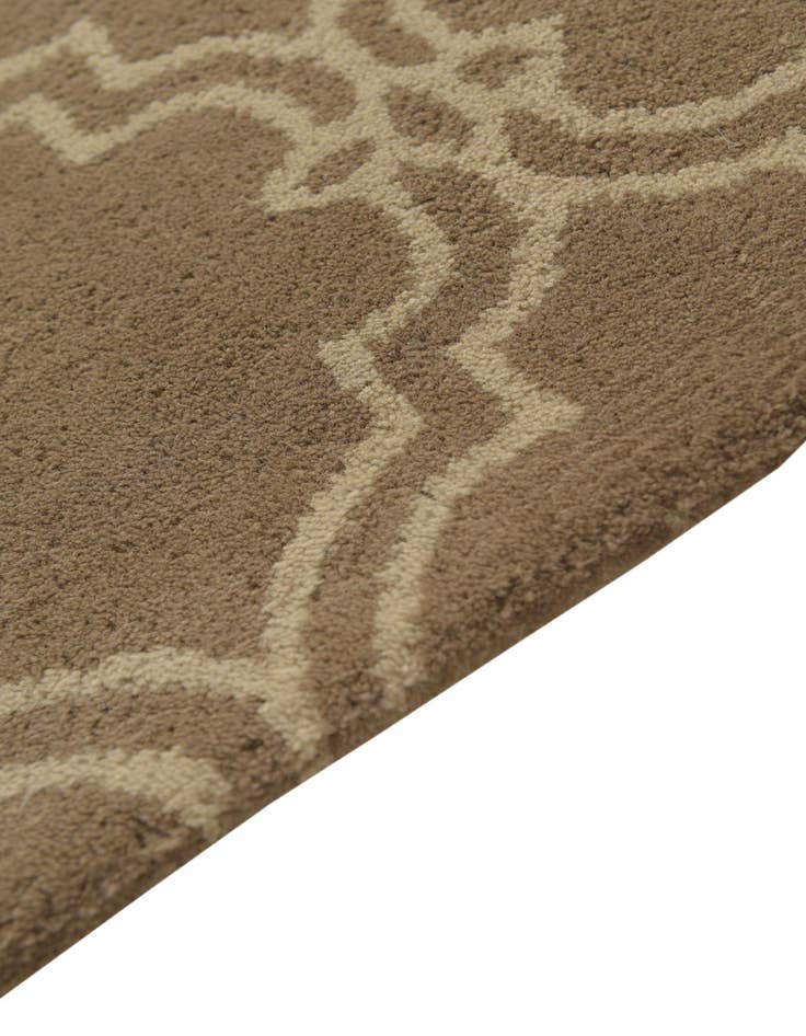 Detail image of  5' x 8' Luna Wool Rug