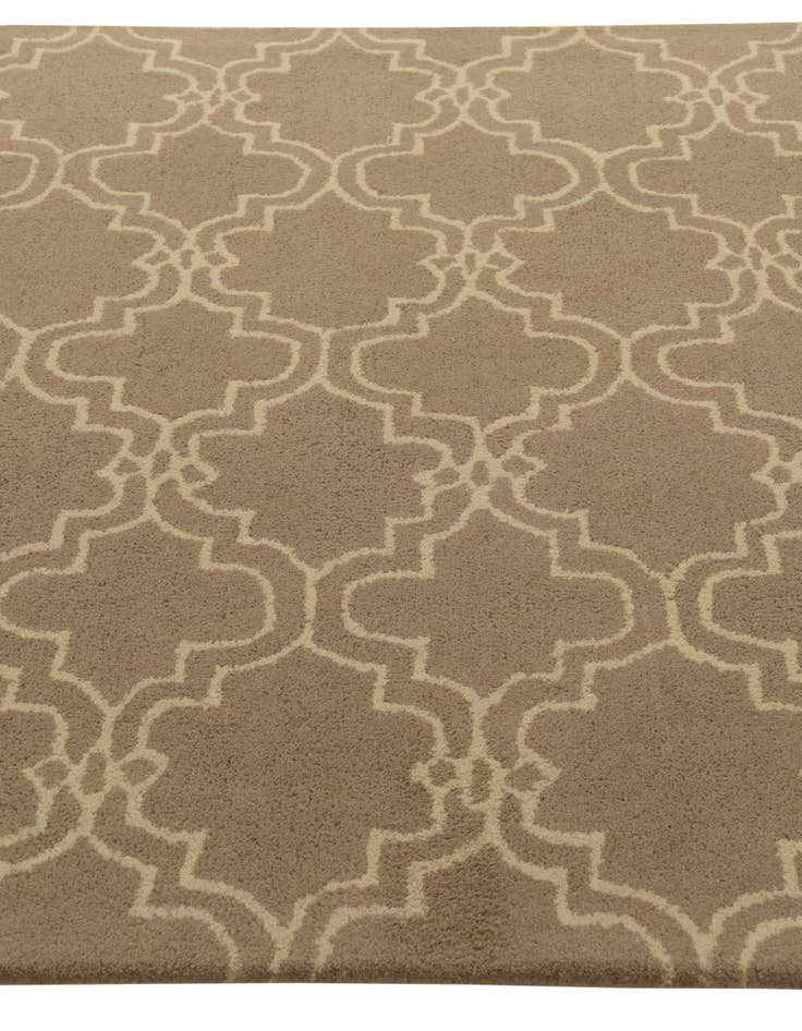 Detail image of  5' x 8' Luna Wool Rug