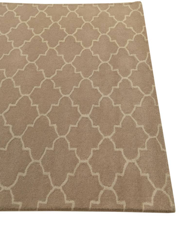 Detail image of  5' 1 x 8' Luna Wool Rug