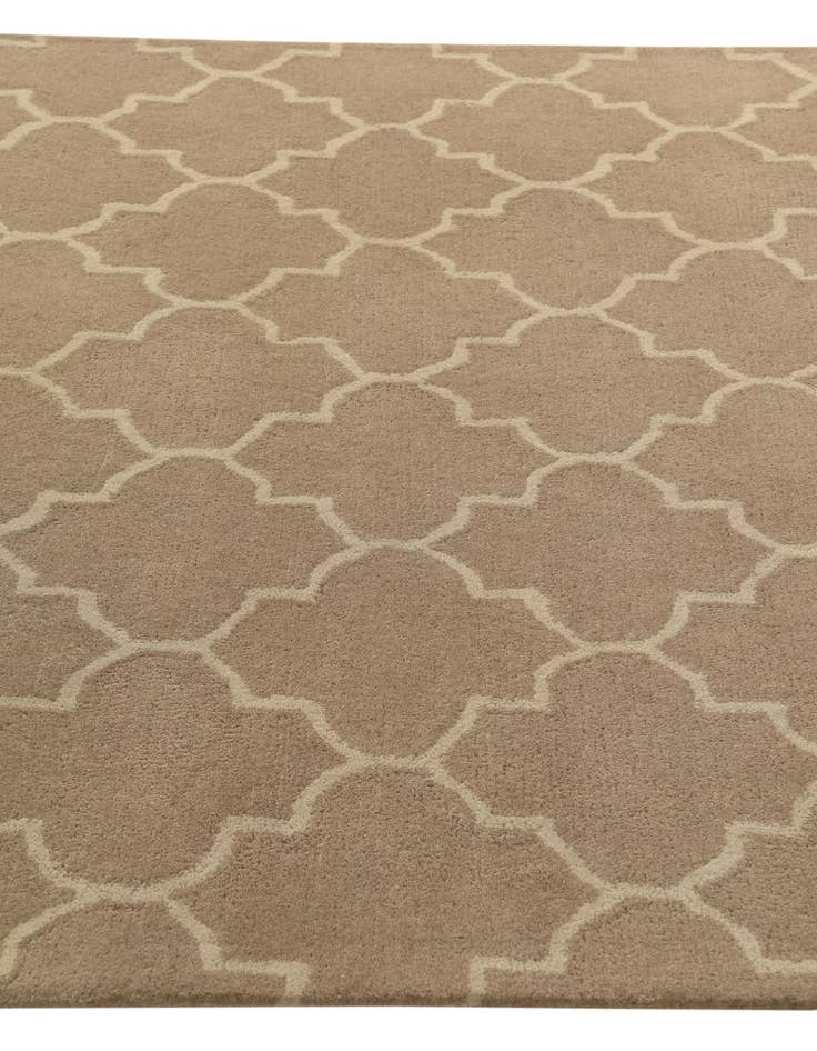 Detail image of  5' 1 x 8' Luna Wool Rug