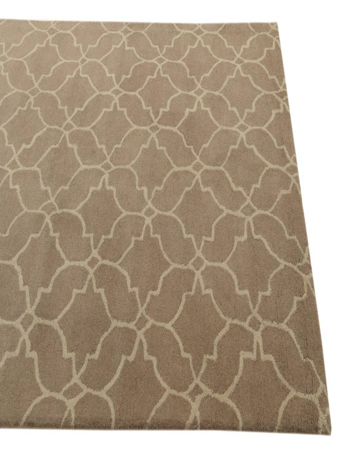 Detail image of  5' x 8' Luna Wool Rug