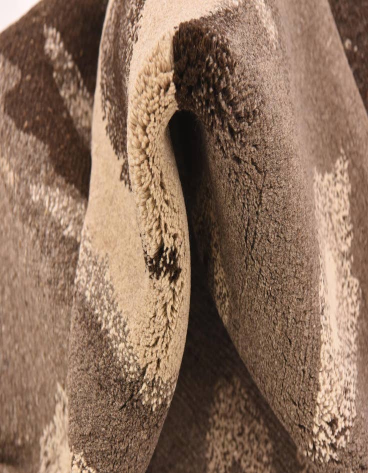 Detail image of  4' x 5' 9  Hand Knotted Nepal Wool Rug