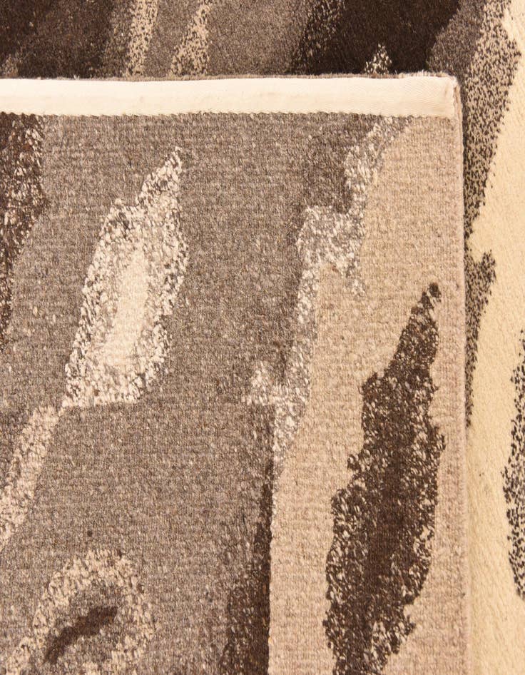Detail image of  4' x 5' 9  Hand Knotted Nepal Wool Rug