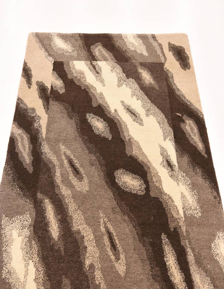 Detail image of  4' x 5' 9  Hand Knotted Nepal Wool Rug