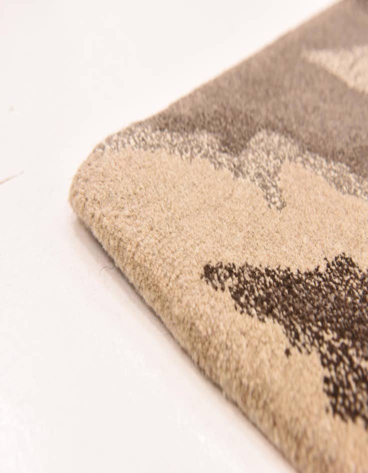 Detail image of  4' x 5' 9  Hand Knotted Nepal Wool Rug