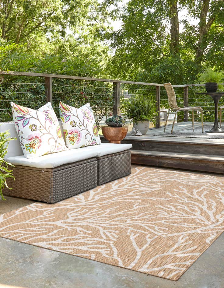 Detail image of  5' 3 x 7'  Washable Coastal Indoor / Outdoor Rug