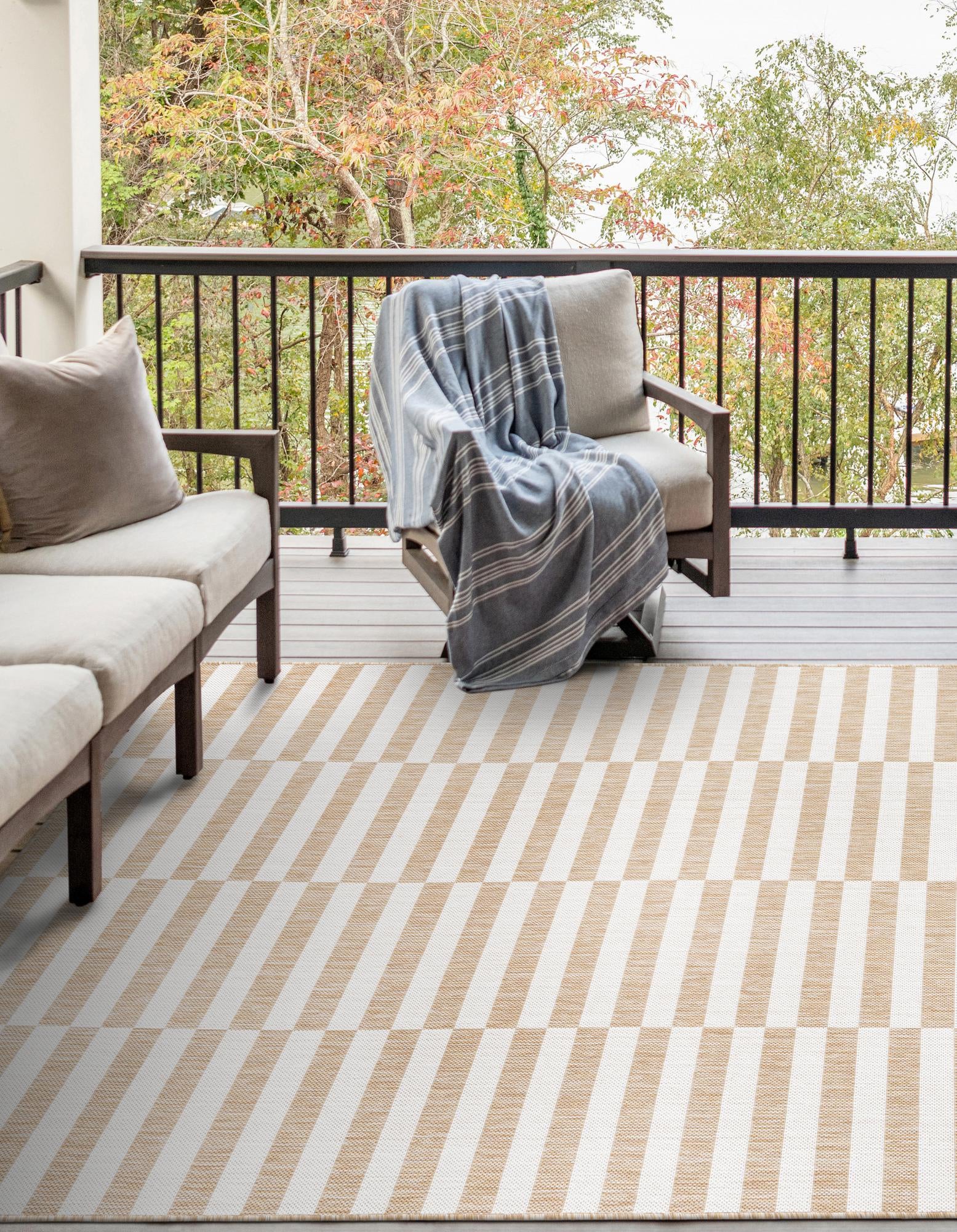 Taupe 2' x 3' Ribbon Indoor / Outdoor Rug | Rugs.com