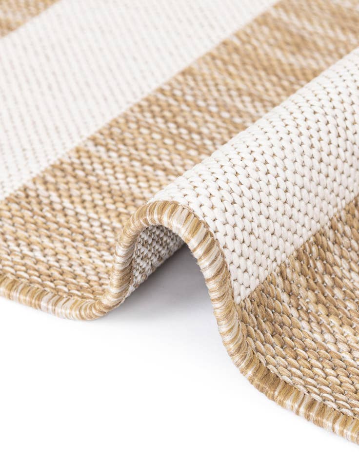 Detail image of  4' x 6'  Washable Ribbon Indoor / Outdoor Rug