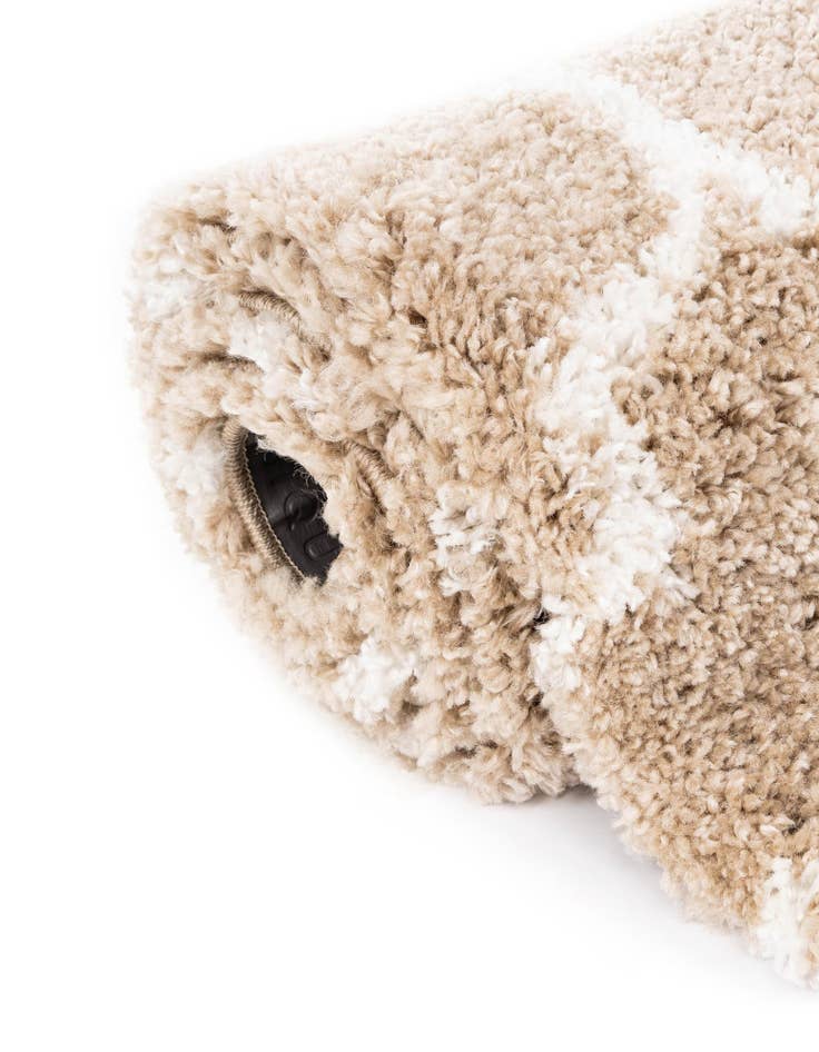 Detail image of  5' x 5' Moroccan Shag Round Rug