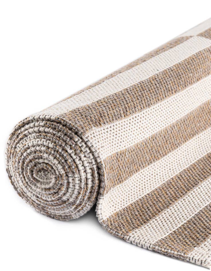 Detail image of  2' x 6' Georgia Runner Rug