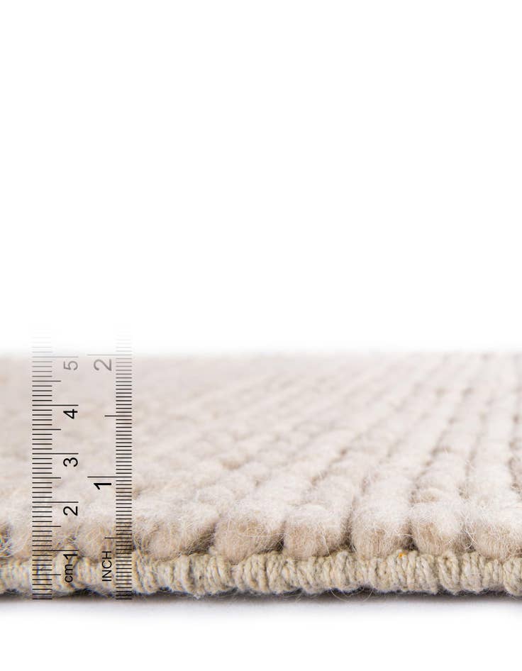 Detail image of  2' x 8'  Hand Woven Lana New Zealand Wool Runner Rug