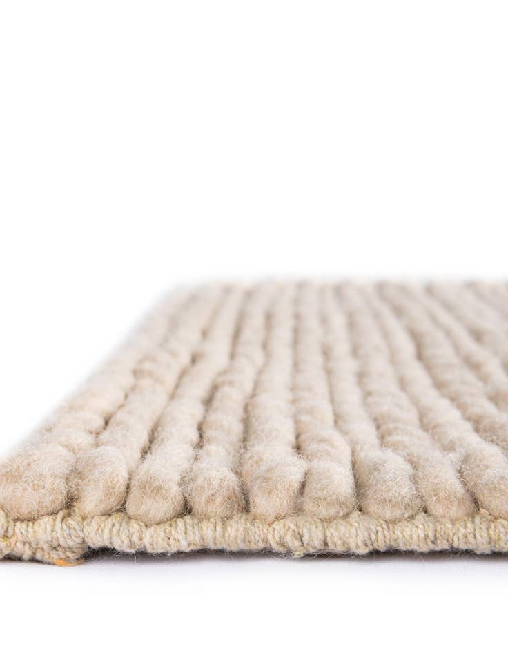 Detail image of  2' x 8'  Hand Woven Lana New Zealand Wool Runner Rug