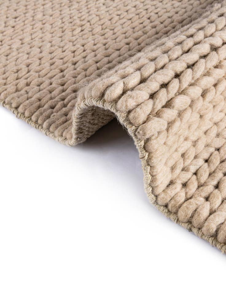 Detail image of  2' x 8'  Hand Woven Lana New Zealand Wool Runner Rug