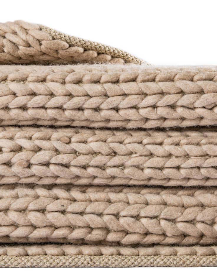 Detail image of  2' x 8'  Hand Woven Lana New Zealand Wool Runner Rug