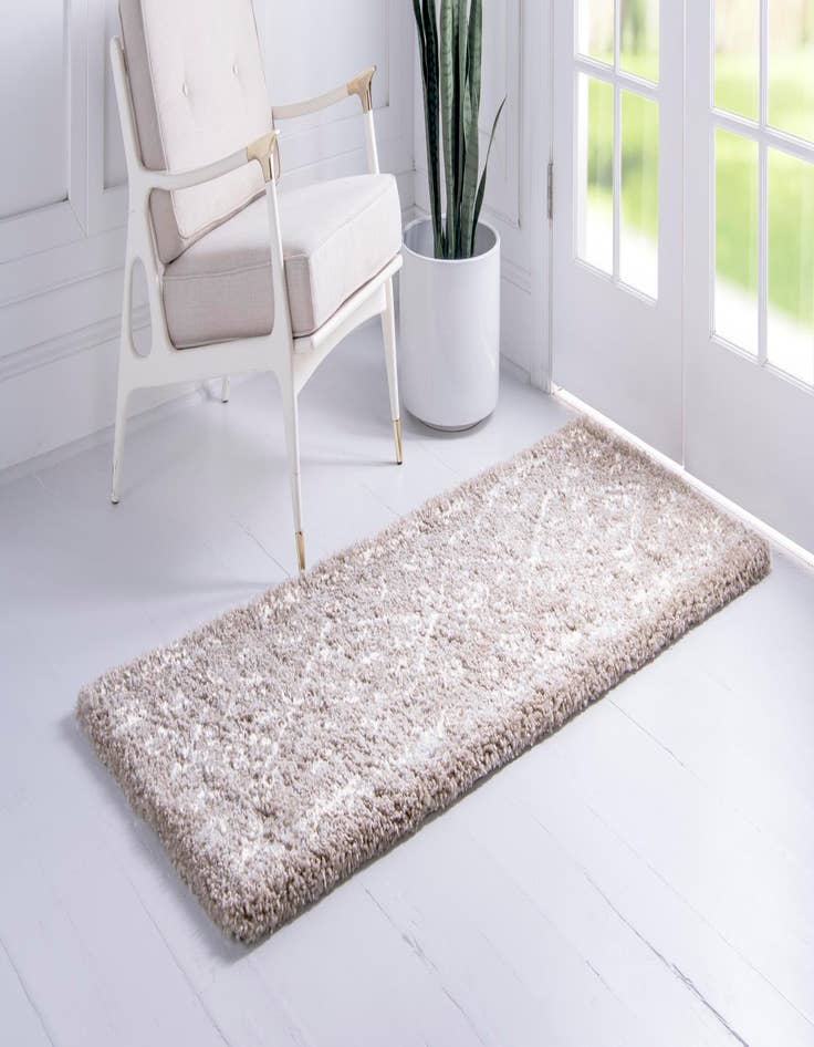 Detail image of  2' 7 x 10' Moroccan Shag Runner Rug