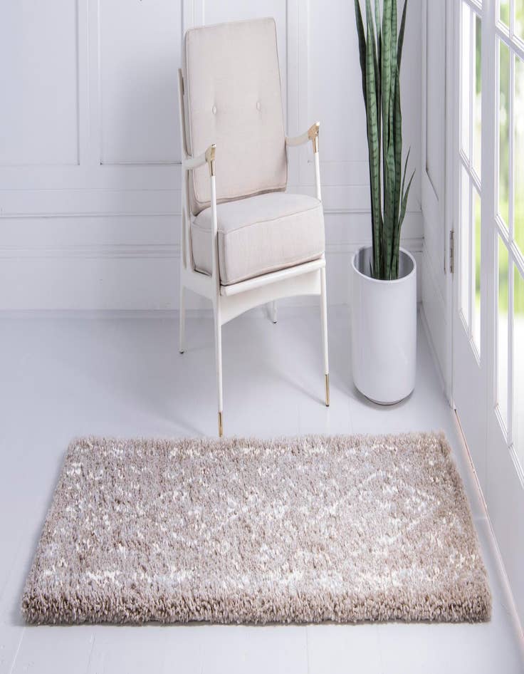 Detail image of  2' 7 x 10' Moroccan Shag Runner Rug