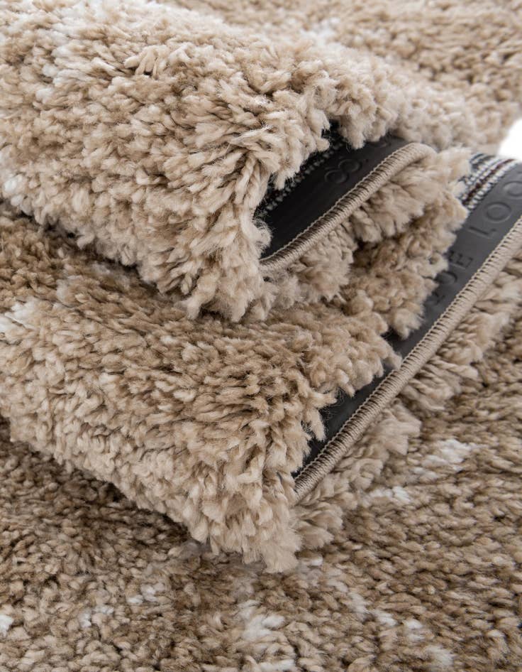 Detail image of  2' 7 x 10' Moroccan Shag Runner Rug