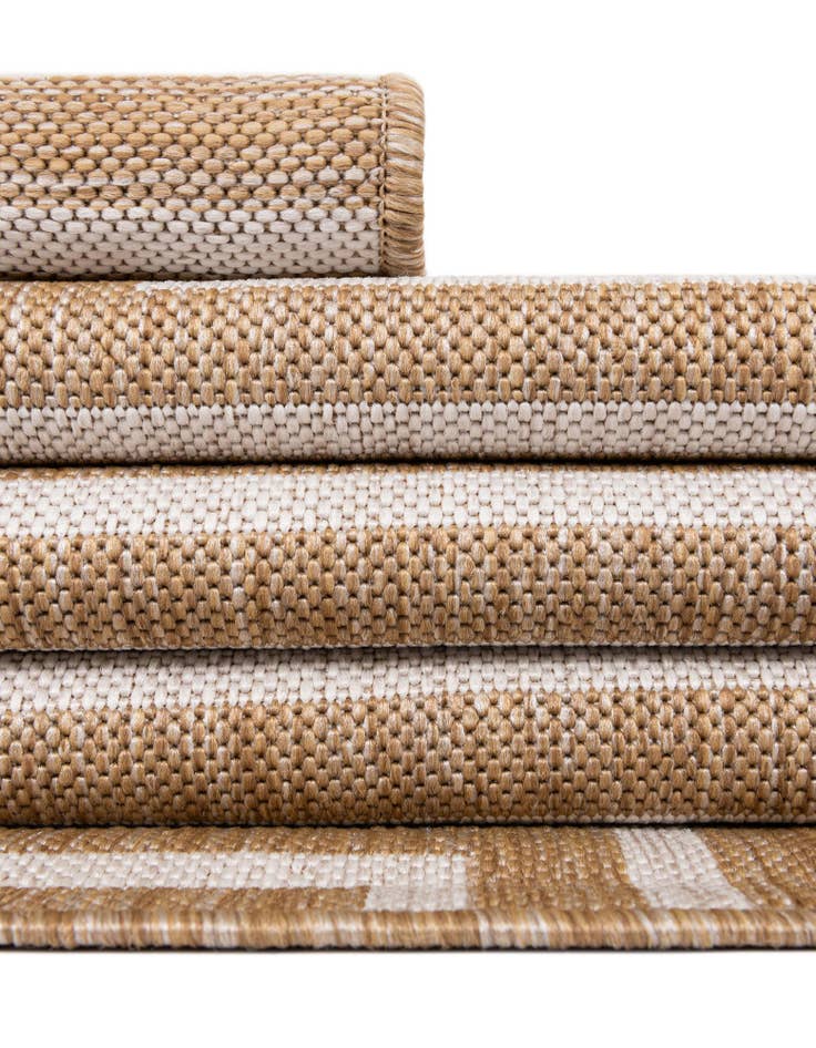 Detail image of  2' 7 x 12'  Washable Modern Indoor / Outdoor Runner Rug