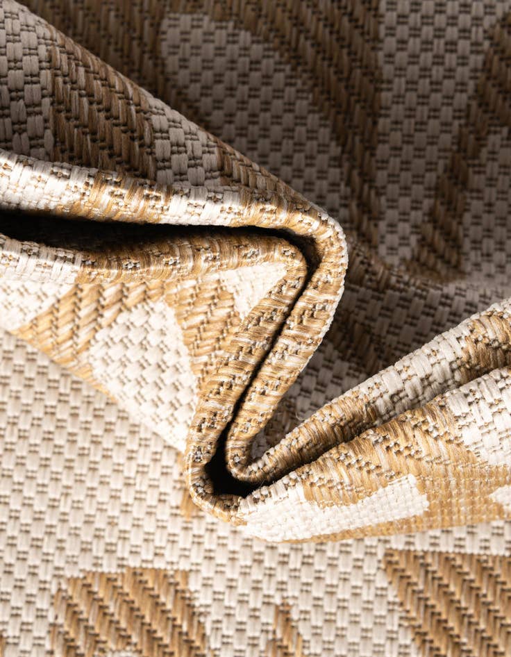 Detail image of  2' x 5' 3  Washable Modern Indoor / Outdoor Runner Rug