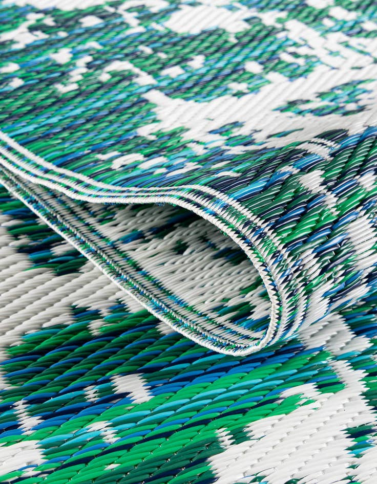 Detail image of  4' x 6'  Washable Vista Breeze Indoor / Outdoor Rug