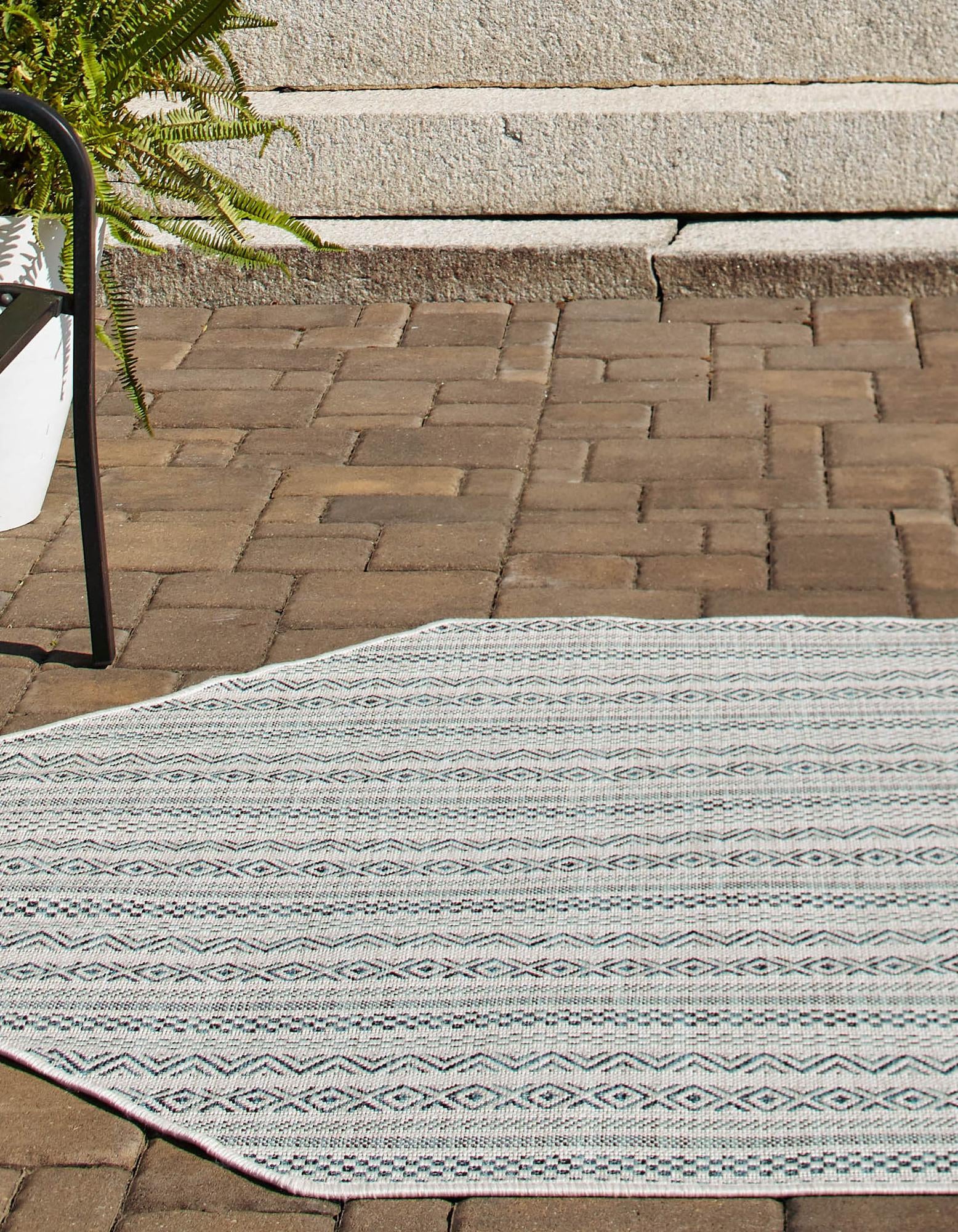 Teal 5' 3 x 5' 3 Ribbon Indoor / Outdoor Octagon Rug | Rugs.com