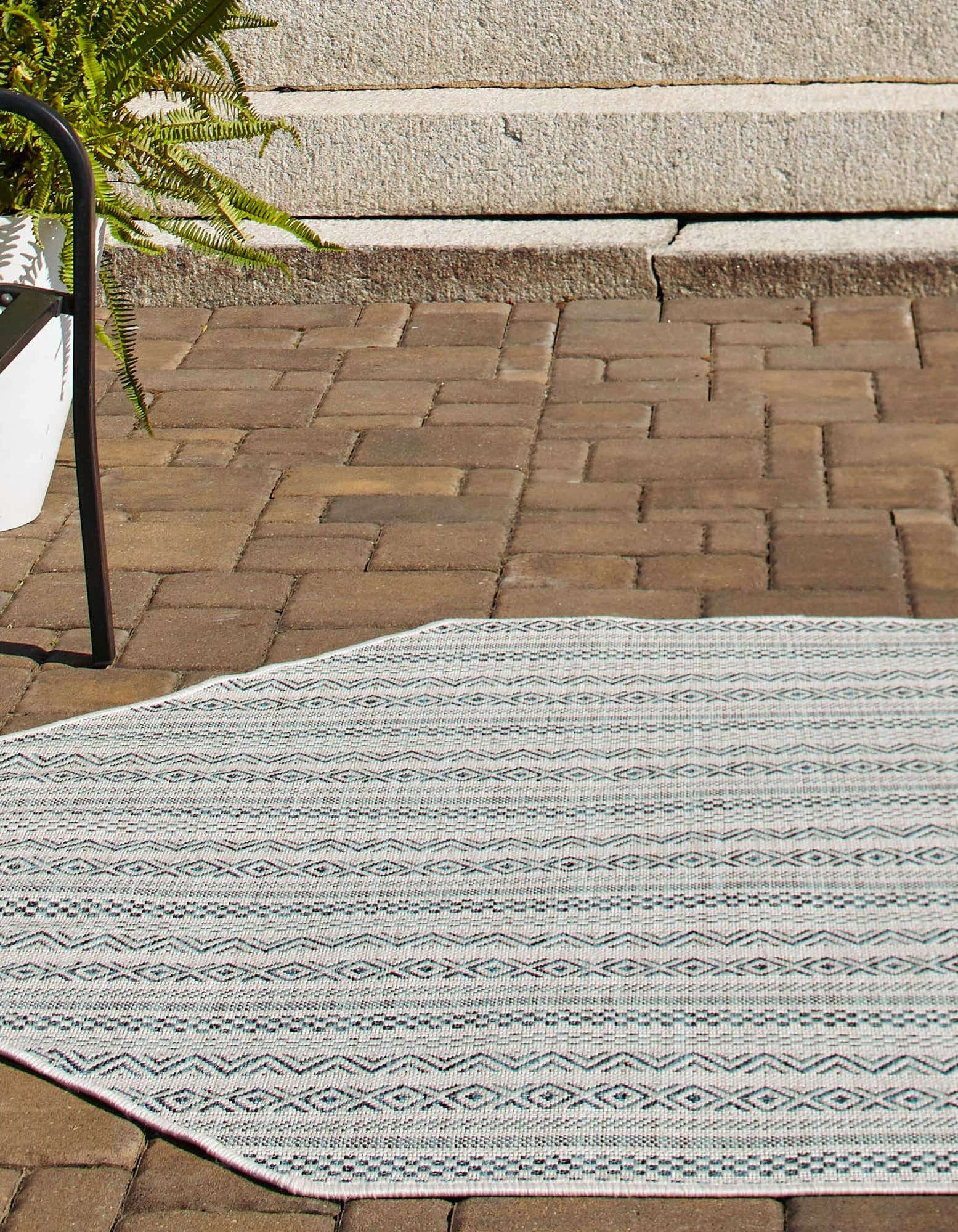 Teal 5' 3 x 5' 3 Ribbon Indoor / Outdoor Octagon Rug | Rugs.com