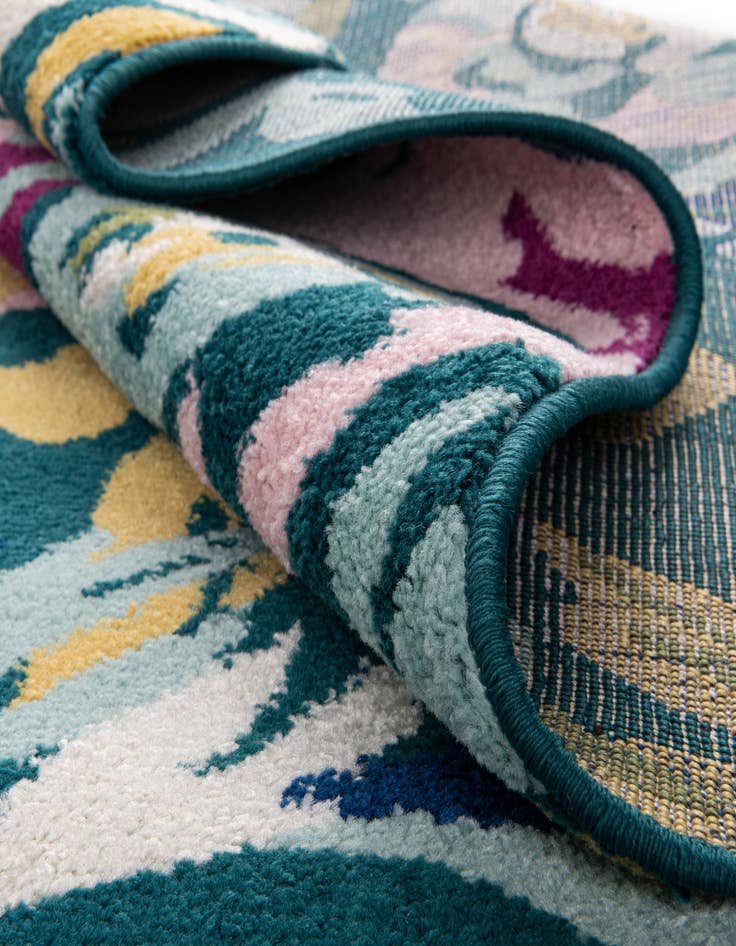 Detail image of  7' 10 x 10' Bloom Oval Rug