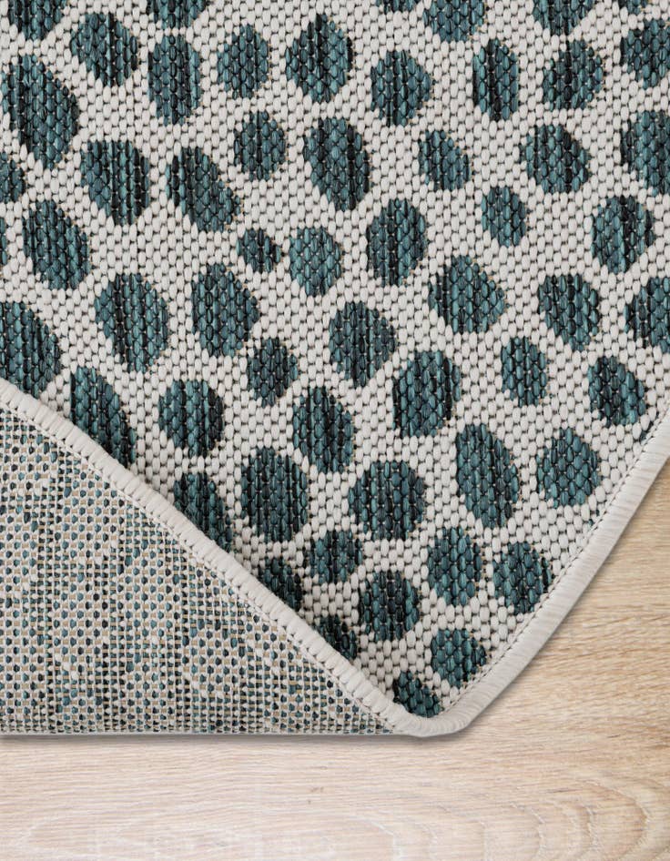 Detail image of  5' 3 x 8'  Washable Jill Zarin Cape Town Indoor / Outdoor Oval Rug