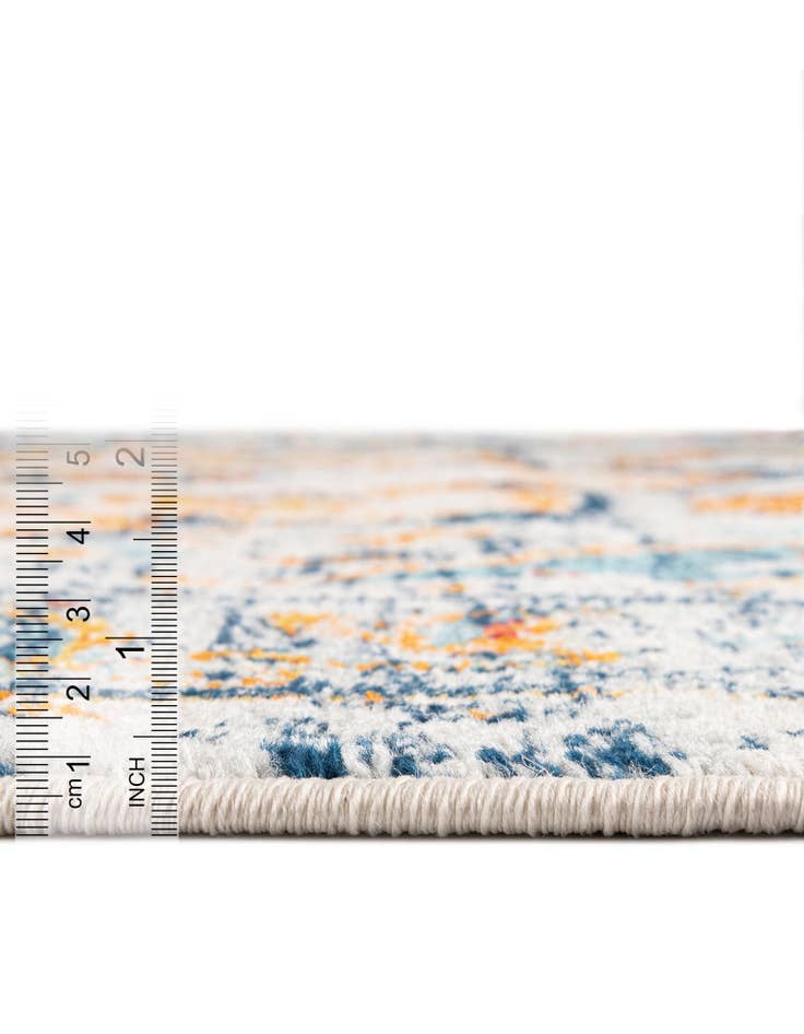 Detail image of  4' x 6' Madeline Vintage Oval Rug