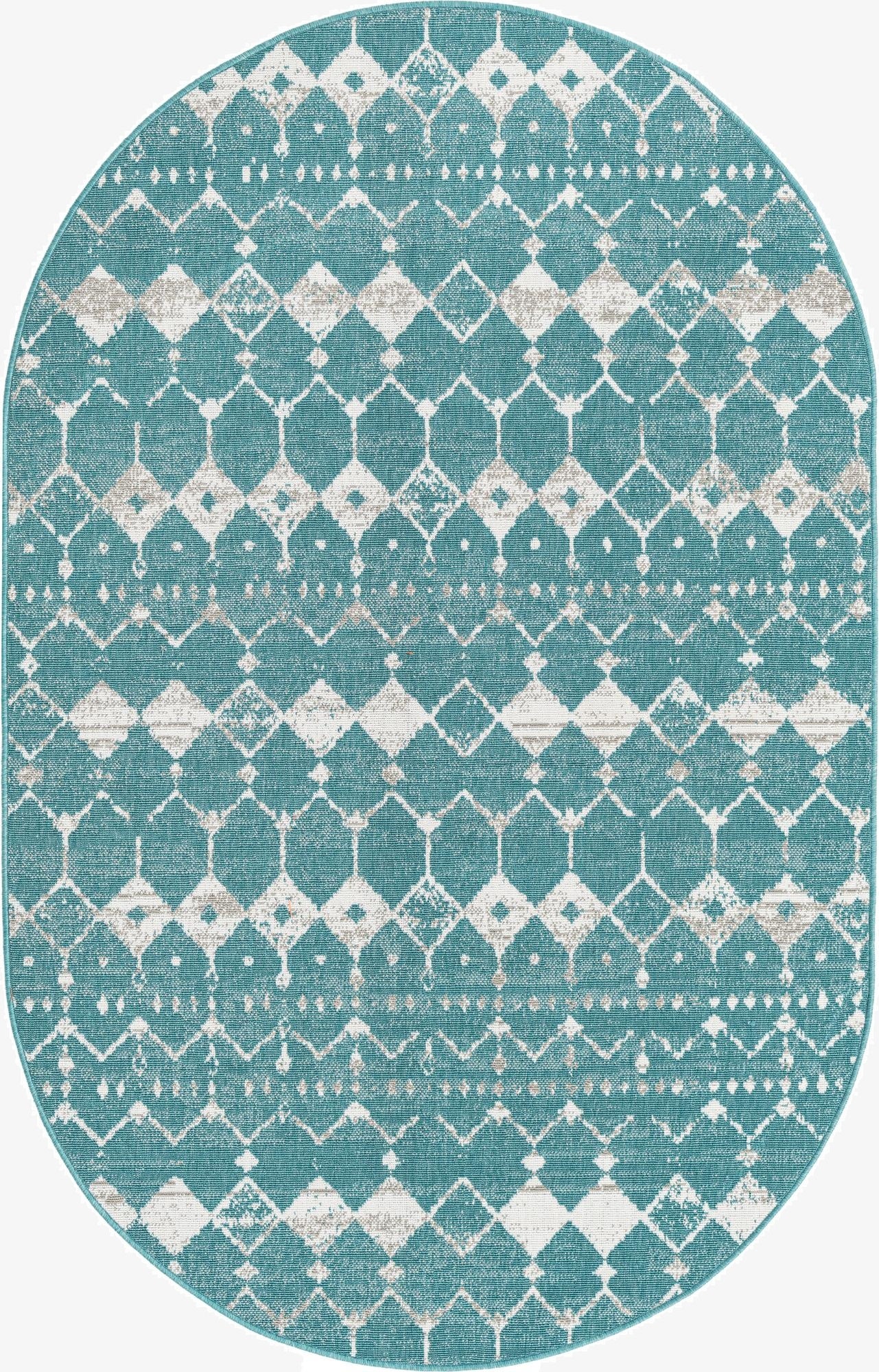  5' 3 x 8'  Washable Lattice Indoor / Outdoor Oval Rug
