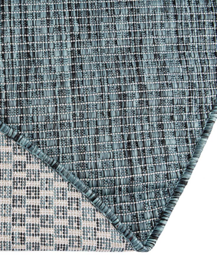 Detail image of  4' 1 x 6' 1  Washable Solid Indoor / Outdoor Oval Rug
