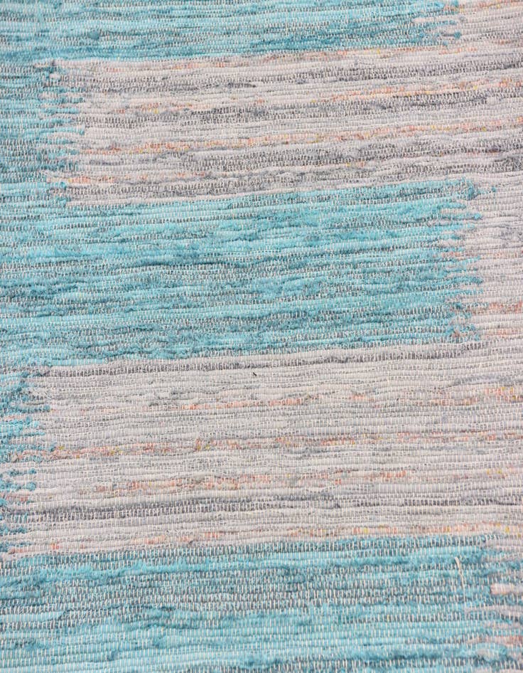 Detail image of 4' 1 x 6' 2 Hand Braided Chindi Cotton Rug