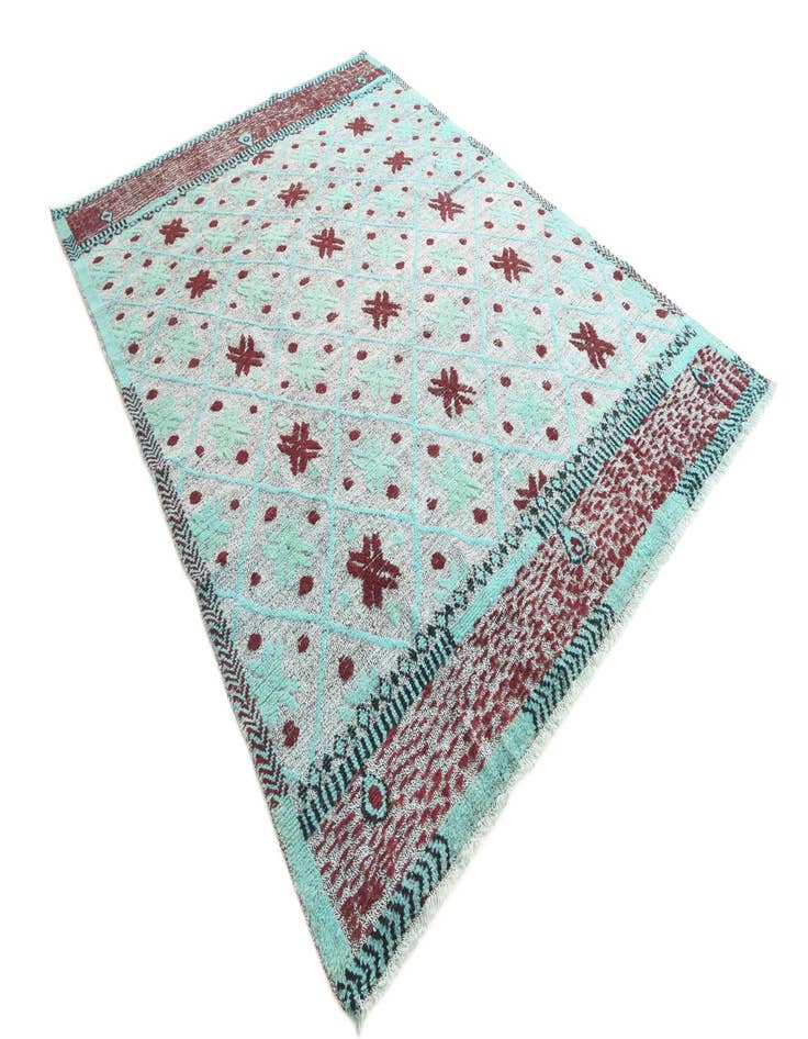 Detail image of  8' 3 x 11' 2  Hand Knotted Darya Wool Rug