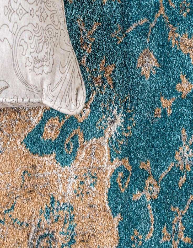 Detail image of  4' x 6' Delilah Rug