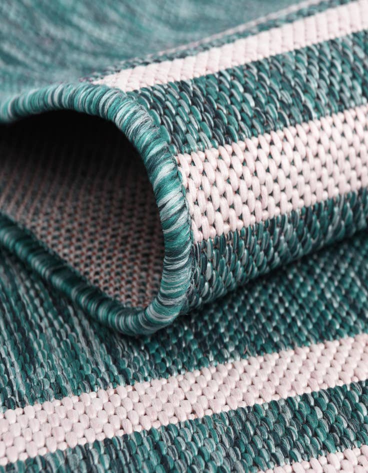 Detail image of  2' 2 x 3'  Washable Jill Zarin Indoor / Outdoor Rug