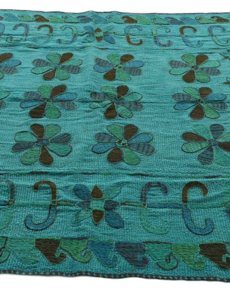 Detail image of  5' 5 x 6' 7  Hand Woven Kilim Suzani Wool Rug