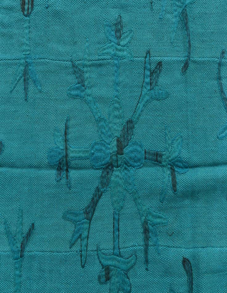 Detail image of  5' 4 x 7' 7  Hand Woven Kilim Suzani Wool Rug