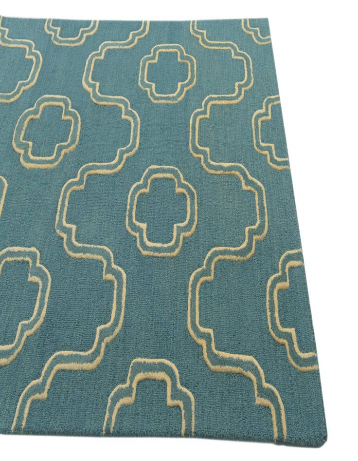 Detail image of  5' 1 x 8' Luna Wool Rug