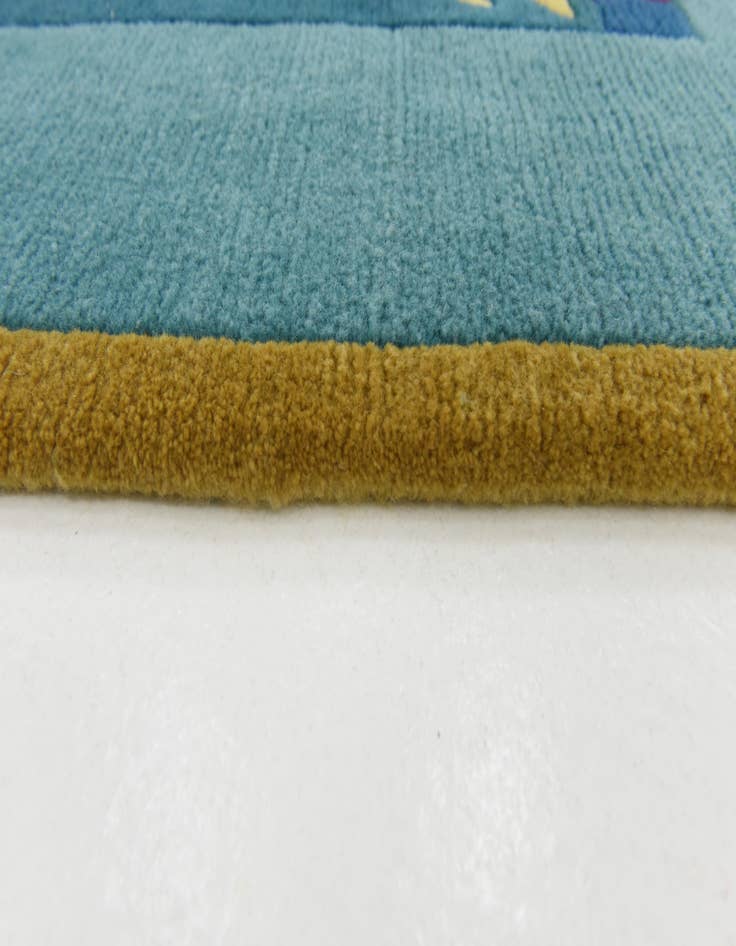 Detail image of 5' 6 x 7' 6 Hand Knotted Nepal Wool Rug