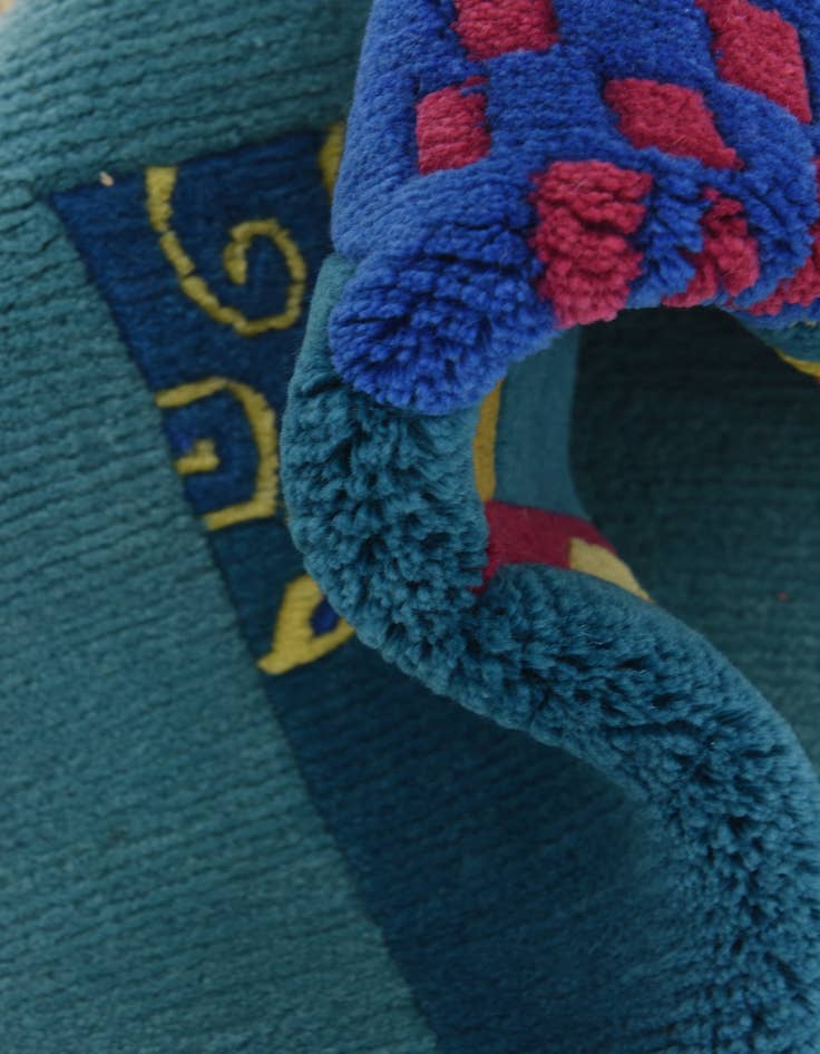 Detail image of 5' 6 x 7' 6 Hand Knotted Nepal Wool Rug