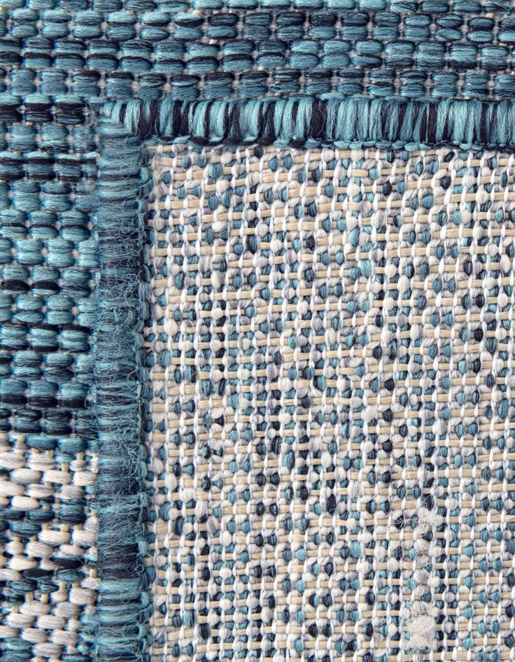 Detail image of  4' x 6'  Washable Botanical Indoor / Outdoor Rug