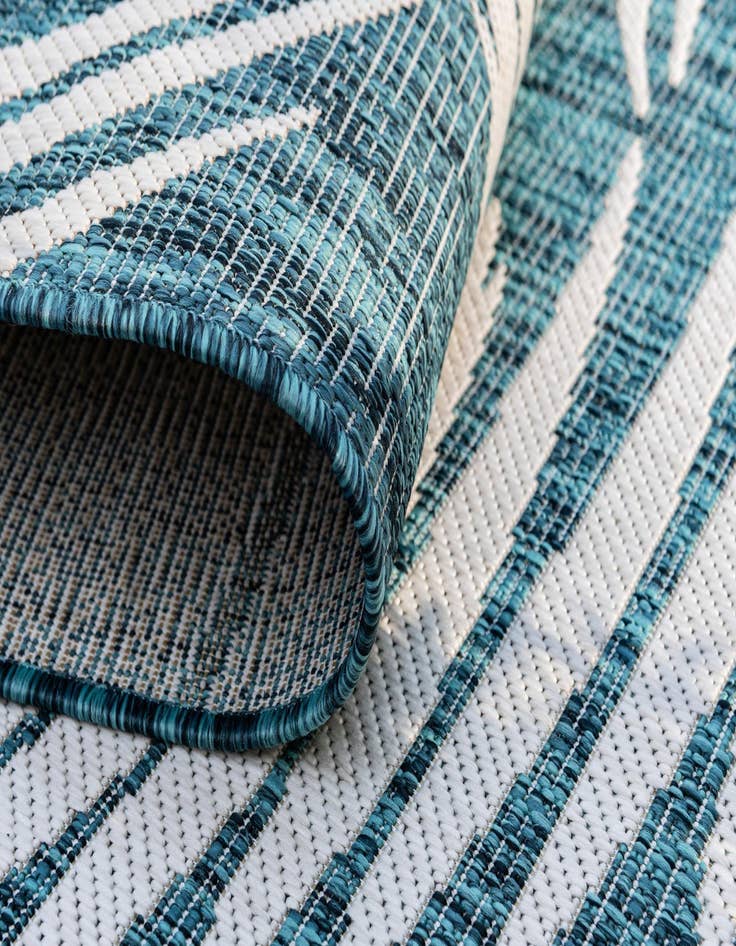 Detail image of  10' x 13'  Washable Botanical Indoor / Outdoor Rug