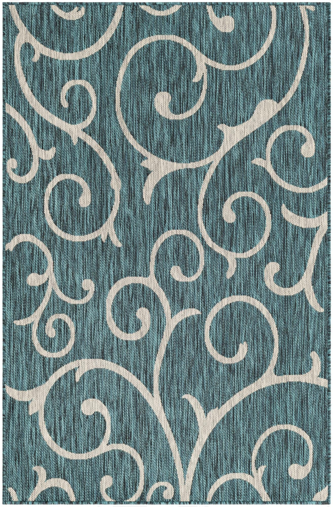  4' x 6'  Washable Botanical Indoor / Outdoor Rug