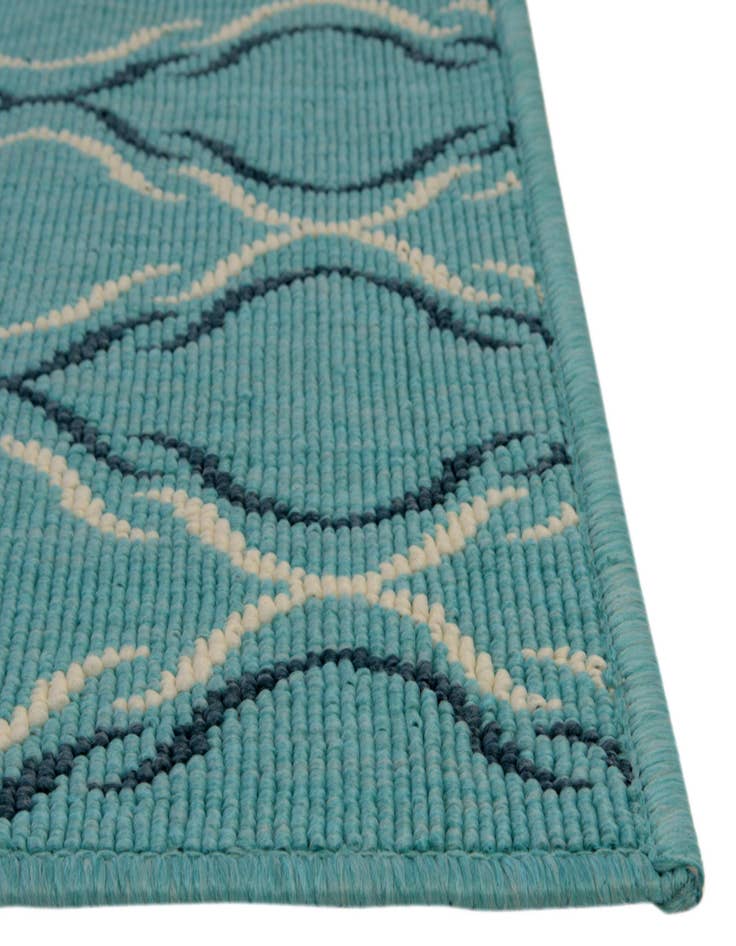 Detail image of  4' x 6'  Washable Lattice Indoor / Outdoor Rug